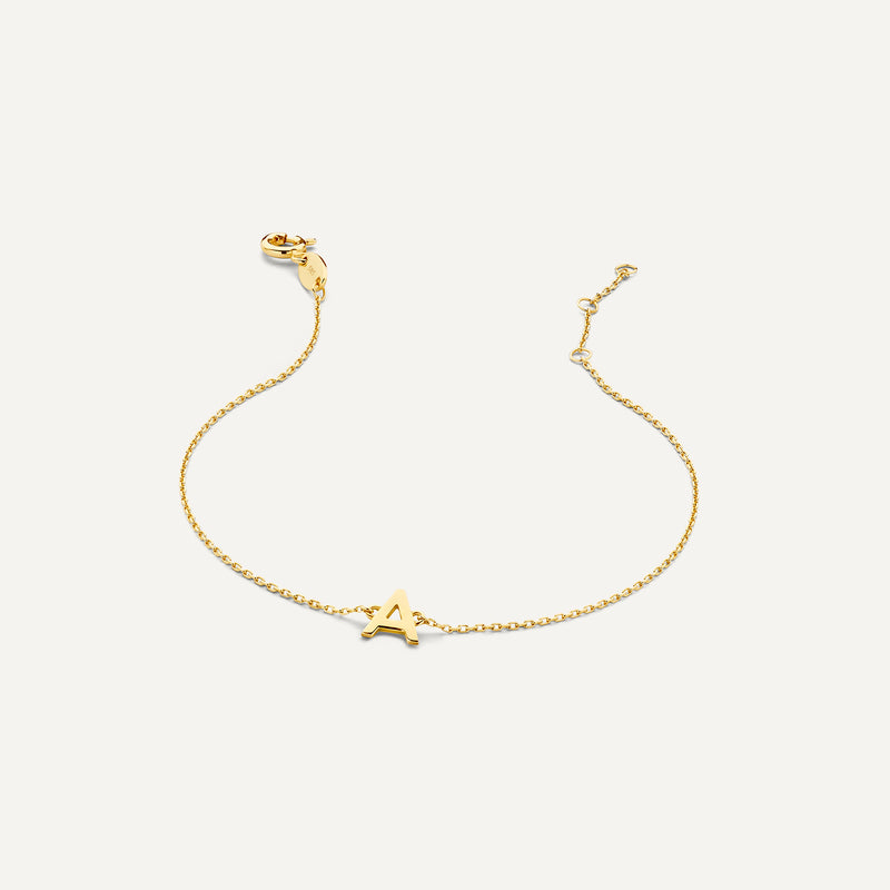 Essential Initial Letter Bracelet