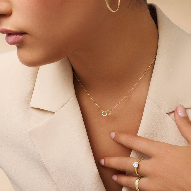 Bold Linked Infinity Pendant Necklace