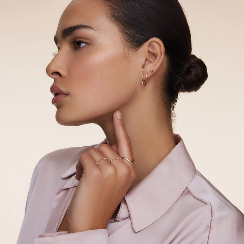 Créoles Petites Huggie Essential (10mm)