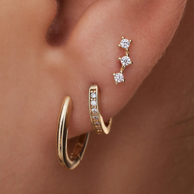 Zirkonia Gebogen Trinity Oorknopjes