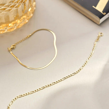 14 Karat Gold Herringbone Chain Bracelet - 9
