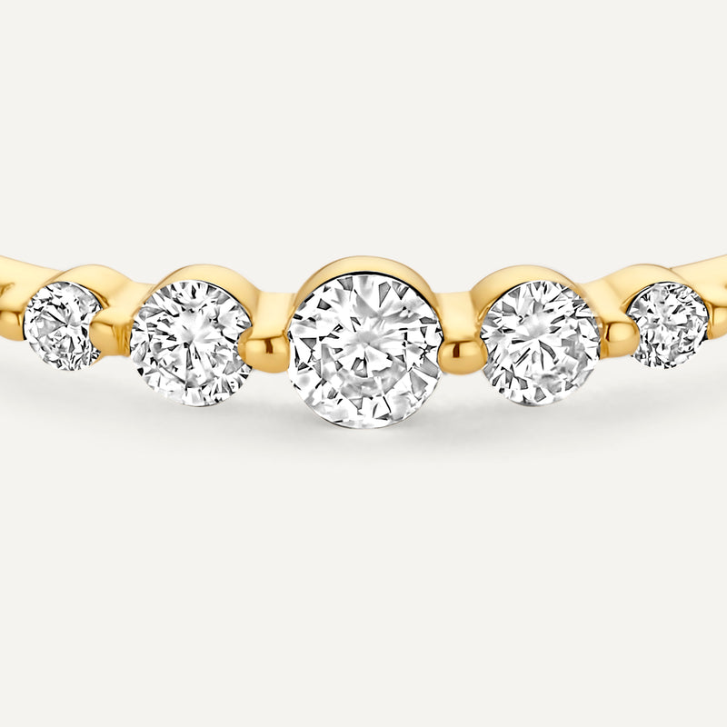 Diamond Graduated Ring (0.17 ct)