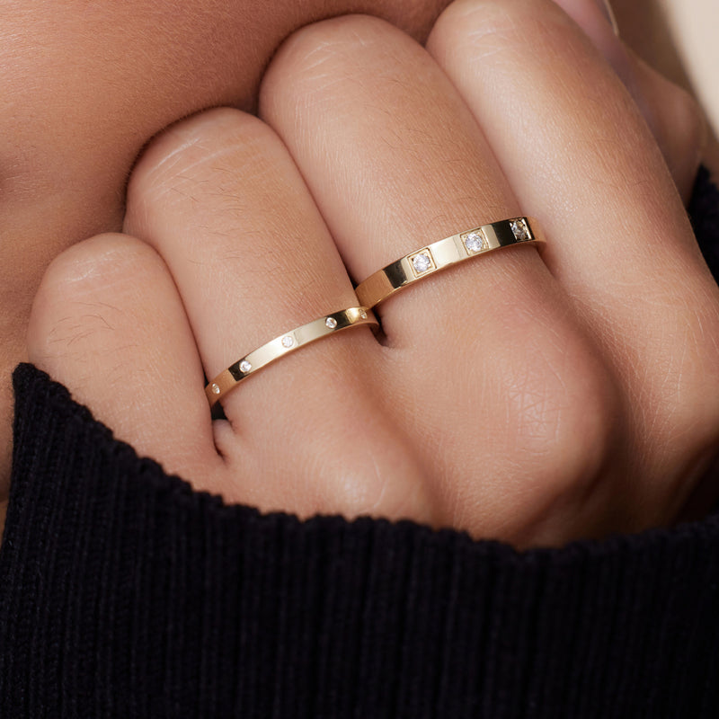 Bezel Set Zirkonia Eternity Ring