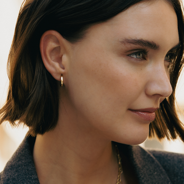 14 Karaat Goud Brede Huggie Hoops (13mm) - 4