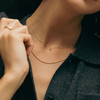 14 Karat Gold Essential Initial Letter Necklace - 6