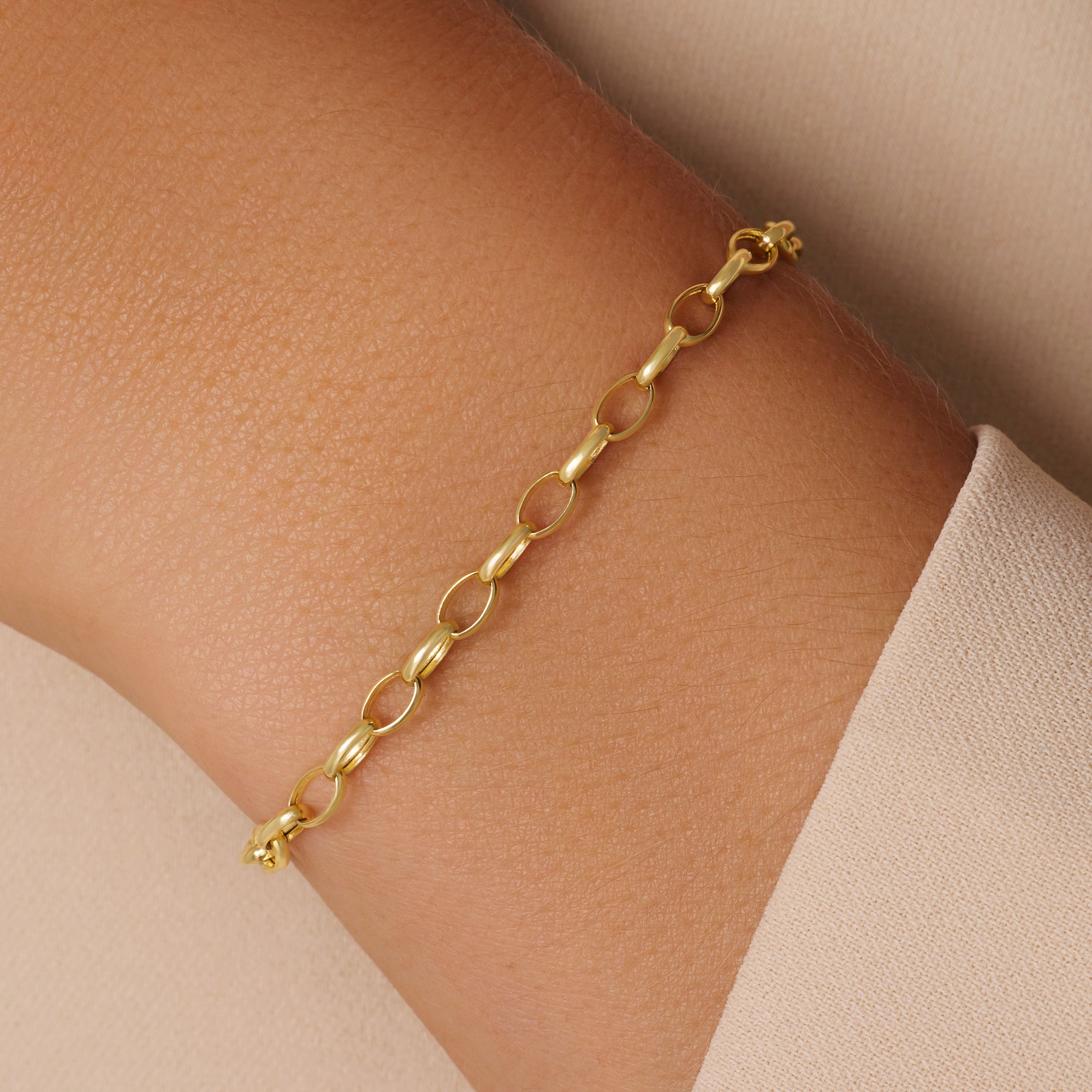 Anchor Chain Bracelet 14 Karat Gold for Women