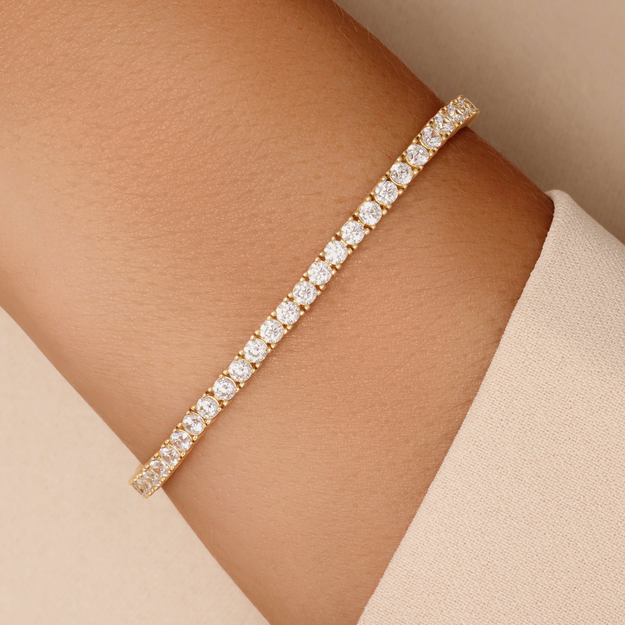 Krfy 7-teiliges Armbänder-Set Für Frauen – Vergoldete Edelstahl-Armbänder Zum Stapeln, Verstellbar