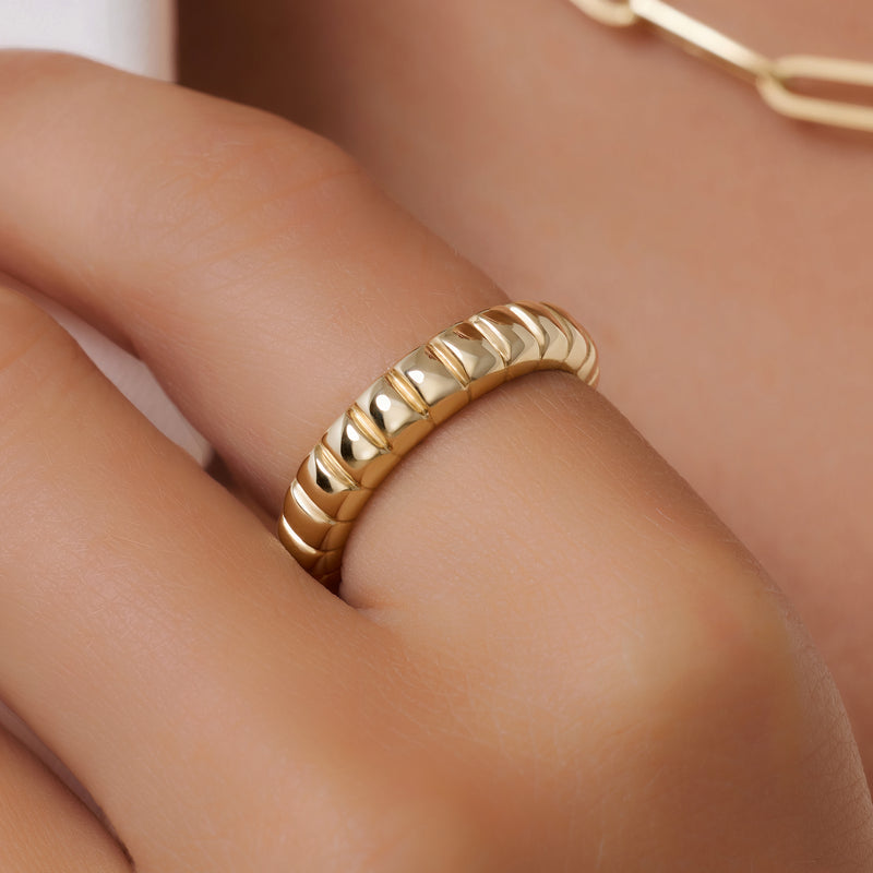 Charlotte Ring