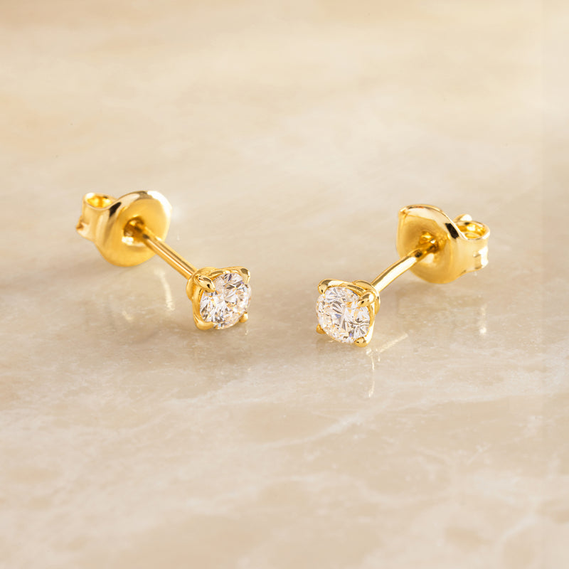 Four Prong Diamond Studs (0.30 ct)