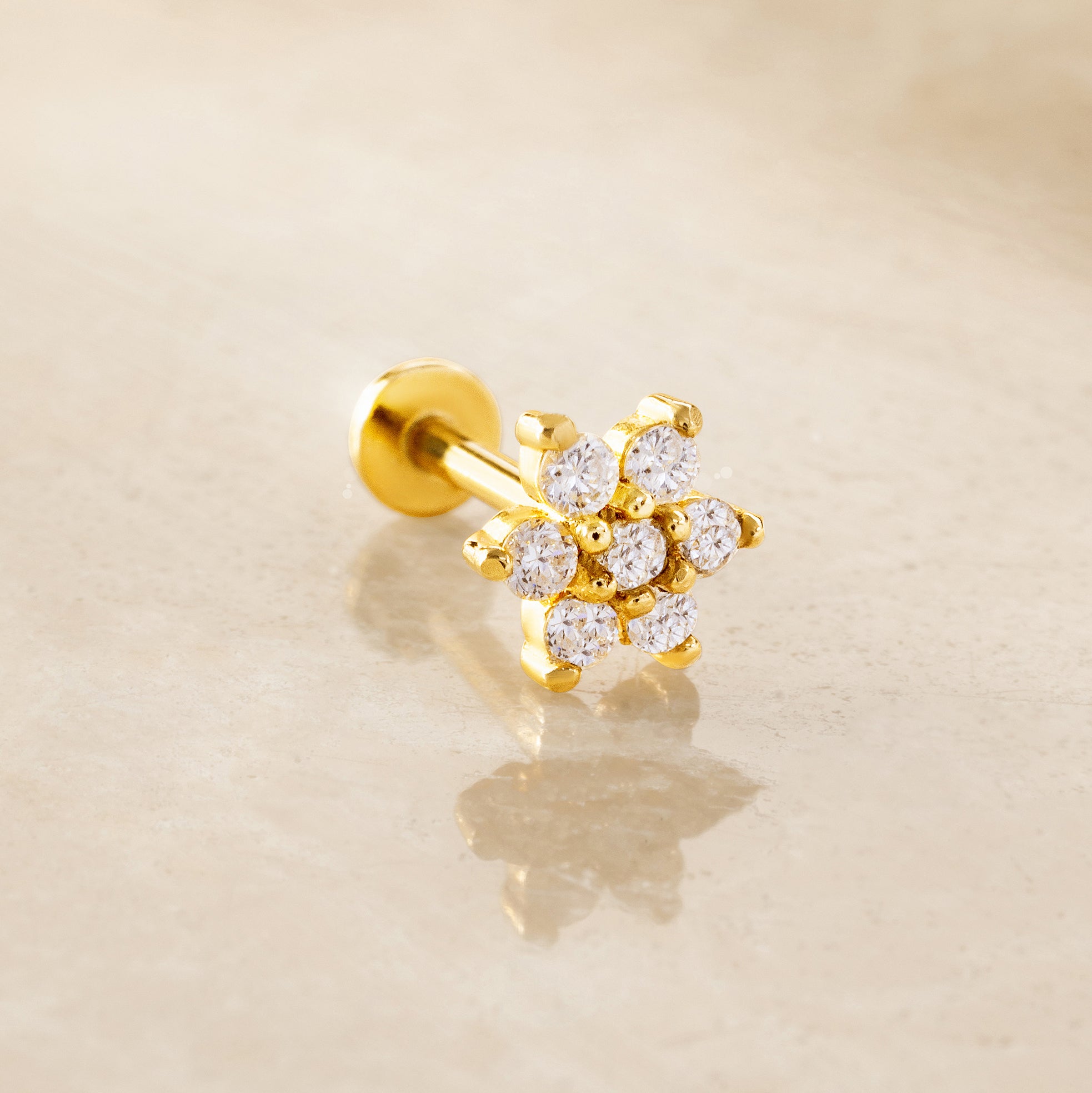 Herlipto♡Clear Flower Gold Tone pierces Herlipto♡Clear Flower Gold Tone pierces - メルカリ