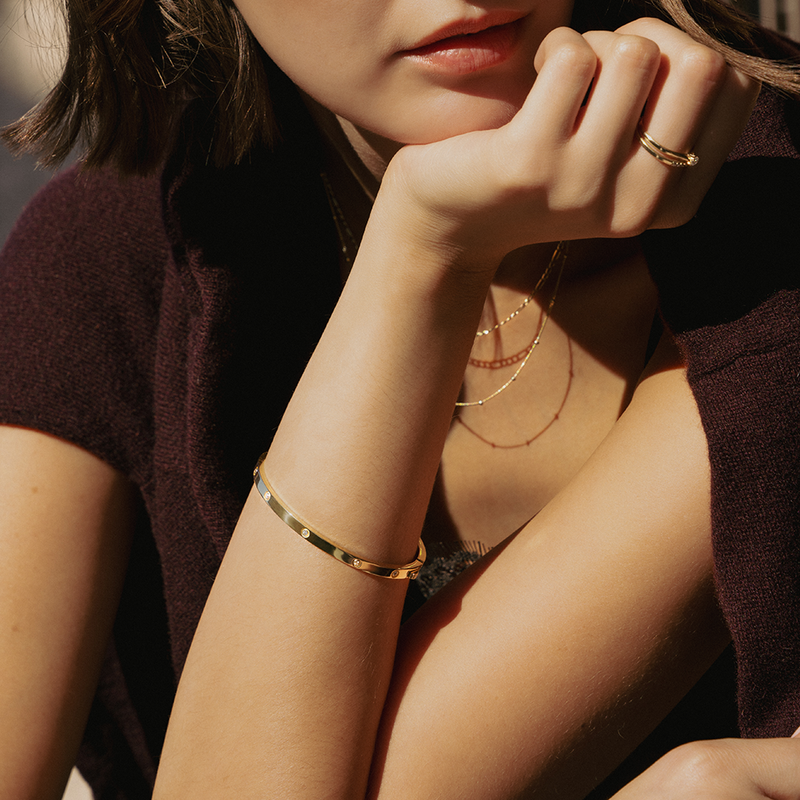 Bezel Set Zirkonia Eternity Bangle