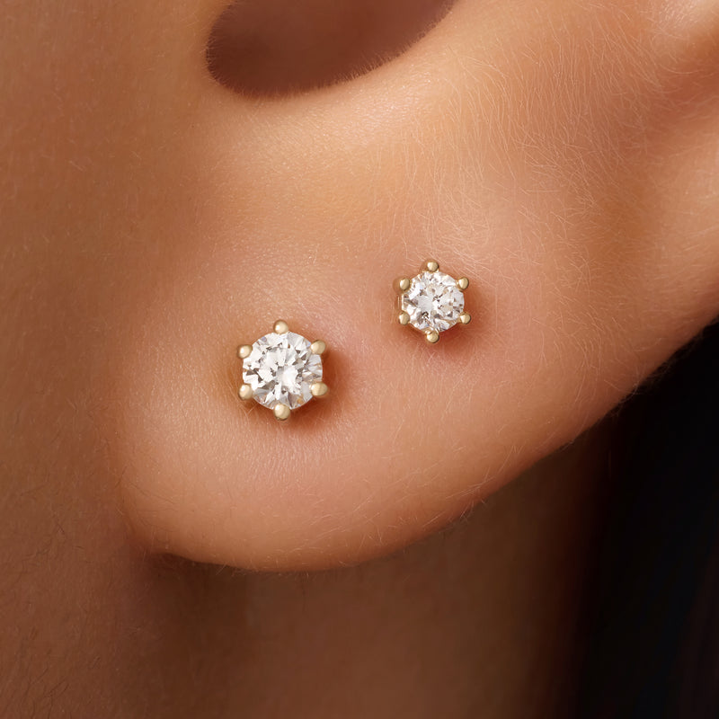 Six Prong Diamond Earrings Set (0.30 ct)