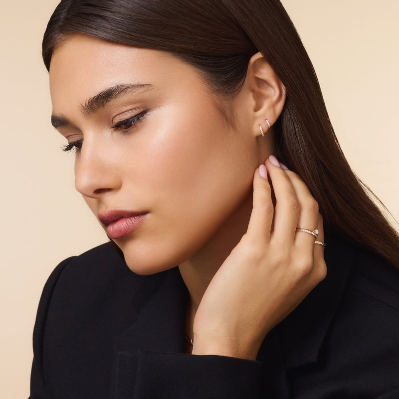 Pavé Diamant Kleine Huggie Hoops (10mm) (0.06 ct)