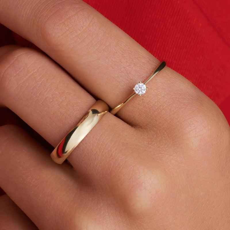 Chaton Set Cubic Zirconia Ring