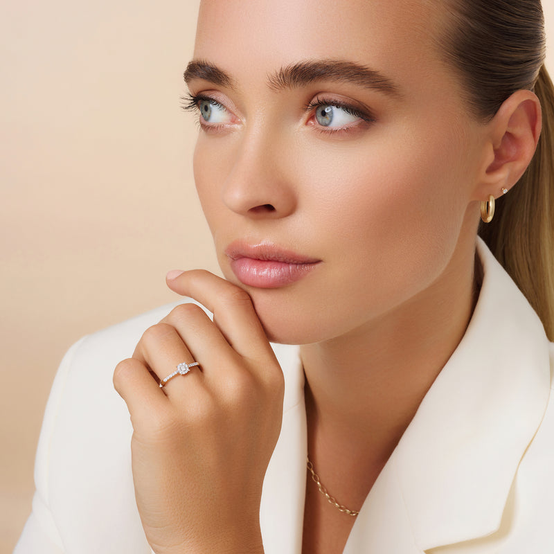 Pavé Four Prong Diamant Halo Ring (0.13 ct)