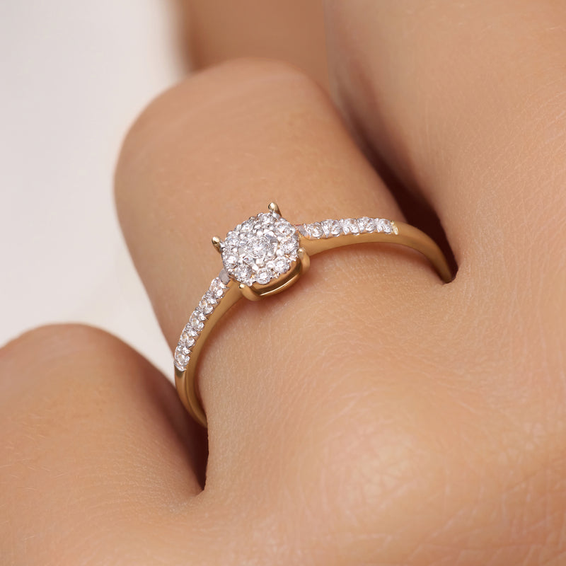 Pavé Four Prong Diamant Halo Ring (0.13 ct)