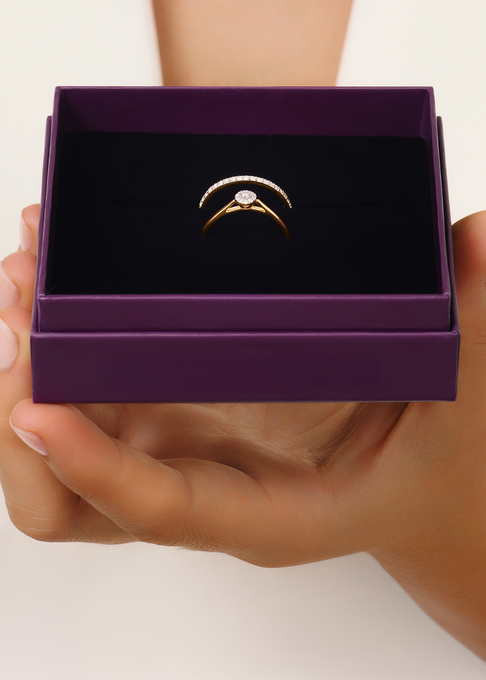 Hoe wordt de verlovingsring geleverd?