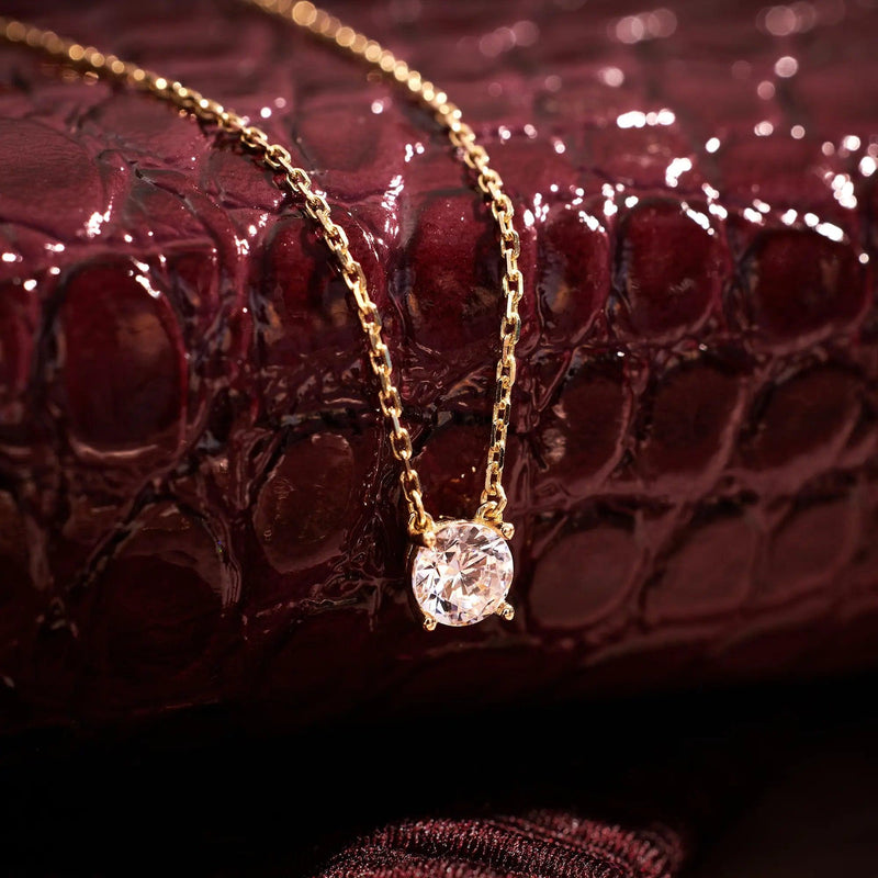 Round Cut Cubic Zirconia Pendant Necklace