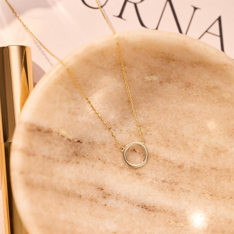 Circle Pendant Necklace