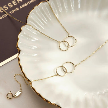 Gold Linked Infinity Pendant Necklace of 14k Gold for Women