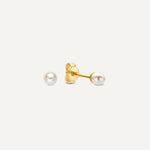 Pearl Studs (3 mm)