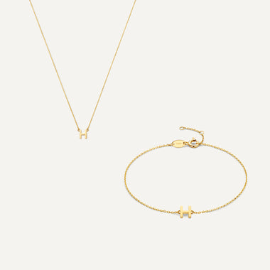 14 Karat Gold Essential Initiaal Letter Set - 27
