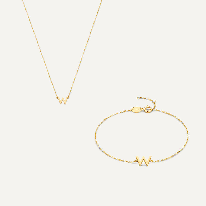 Essential Initiaal Letter Set