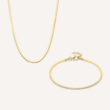 18 Karat Gold Herringbone Set - 1