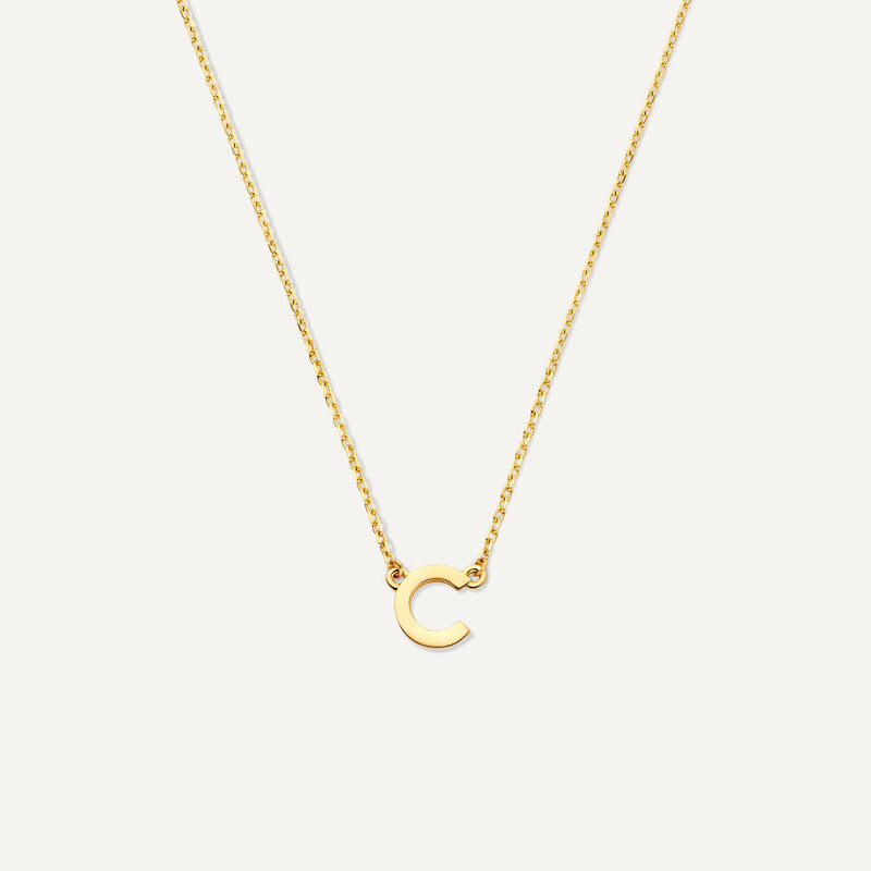 Essential Initial Letter Ketting