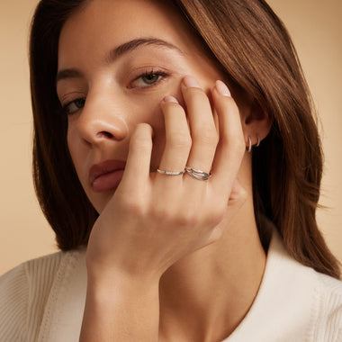 14 Karat White Gold Cubic Zirconia Line Ring - 6