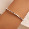 Oro Blanco de 14 Quilates Essential Bangle - 3