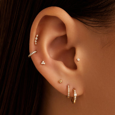 Oro de 14 Quilates con Diamante Three Prong Diamond Piercing (0.03 ct) - 6