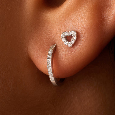 14 Karat White Gold Pavé Cubic Zirconia Huggie Hoops (12mm) - 4