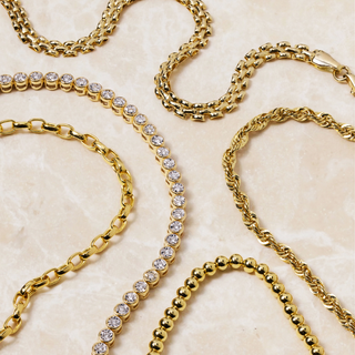 Au porté : Bracelet épais à maille ancre, bracelet en or pour femme