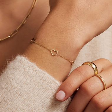 14 Karat Gold Stationed Open Heart Pendant Bracelet - 3