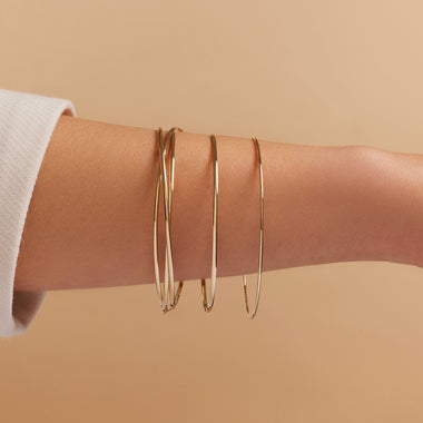 Oro de 14 Quilates Triple Slim Curved Stacker Bangle - 3