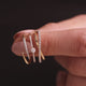 Anillo Solitario Pavé Ahusado con Diamante de Cuatro Prong (0.20 ct)