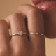 Anillo Apilable Abierto con Diamante (0.03 ct)