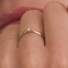 14 Karaat Goud met Diamant Six Prong Diamant Solitair Tapered Ring (0.05 ct) - 4